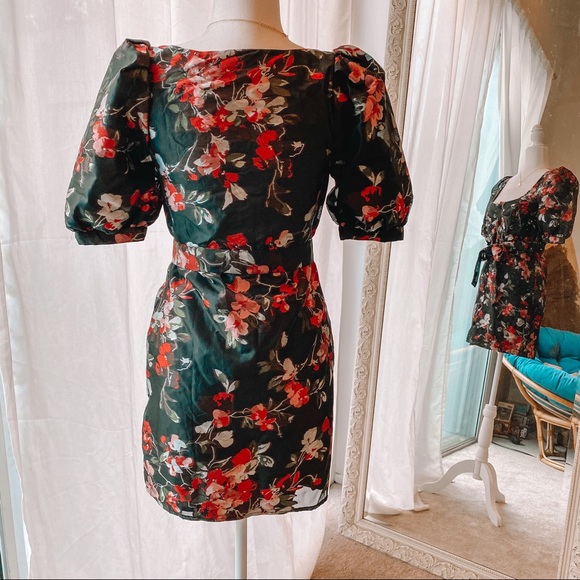 Revolve Brand LPA Floral Dress with Belt - Picture 4 of 4